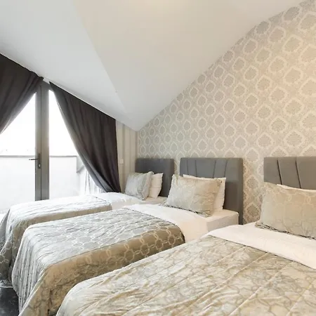 The Loft House Taksim Apartment *