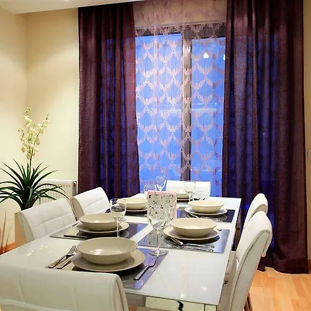 The Loft House Taksim Apartment *